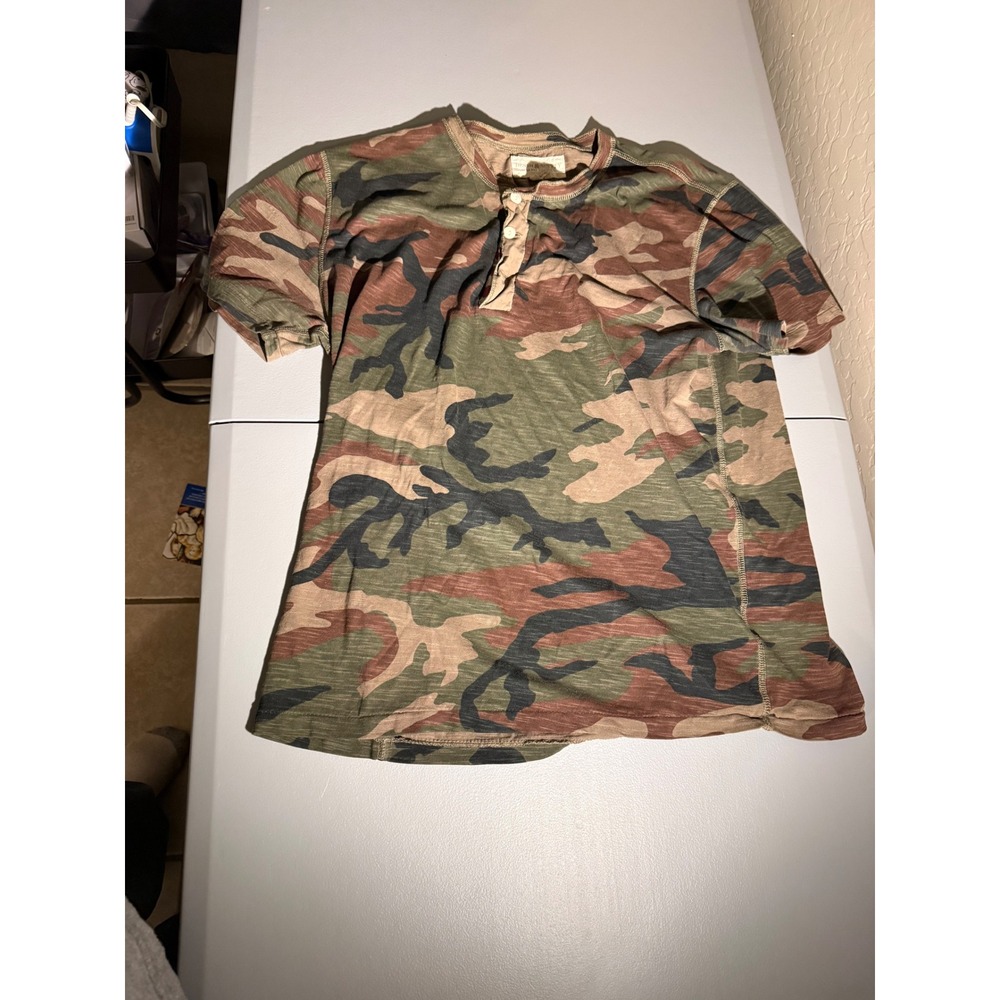 Denim & Supply Ralph Lauren Mens Camo Henley Shirt Short Sleeve Large H0793